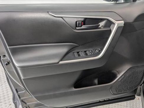 Used 2024 Toyota RAV4 LE image 13