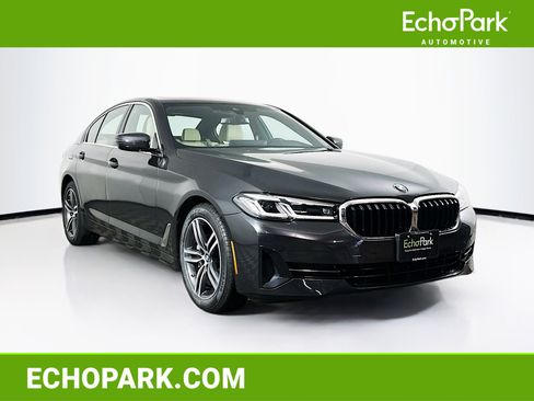 Used 2022 BMW 530i xDrive w/ Premium Package image 1