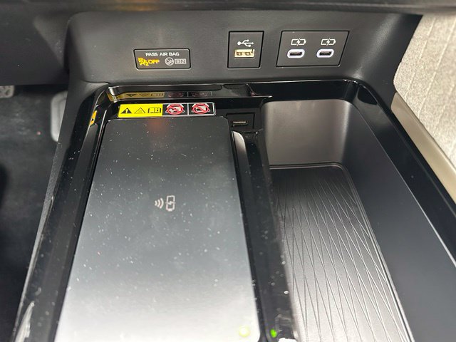New 2026 Toyota Camry XLE w/ Premium Package AWD/4WD image 16