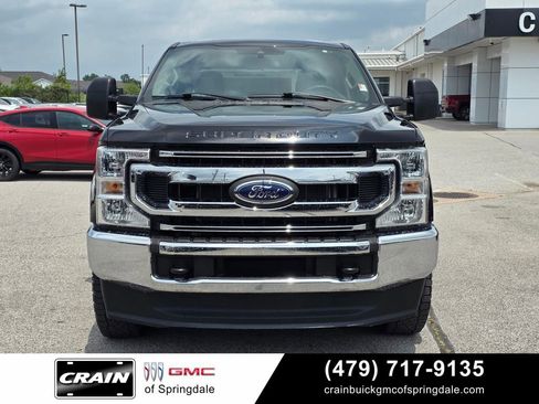 Used 2021 Ford F250 XL w/ STX Appearance Package AWD/4WD image 2