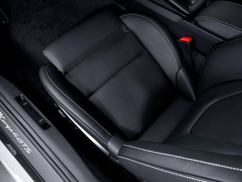 Used 2026 Porsche 911 Targa 4 GTS image 18