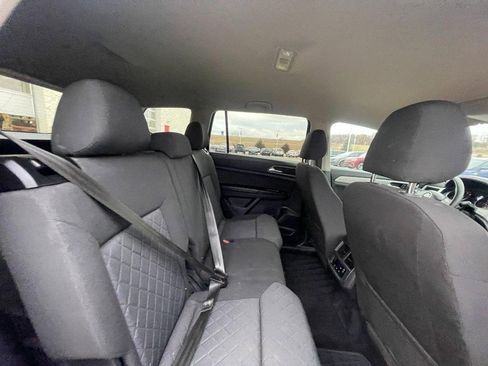 Used 2019 Volkswagen Atlas S w/ Towing Package image 4