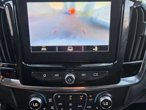 Used 2023 Chevrolet Traverse LT w/ Midnight/Sport Edition AWD/4WD image 24