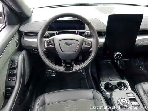 Used 2022 Ford Mustang Mach-E GT w/ GT Performance Edition AWD/4WD image 16