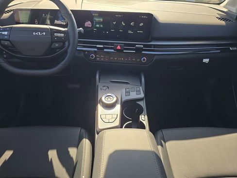 New 2026 Kia Sportage EX AWD/4WD image 15