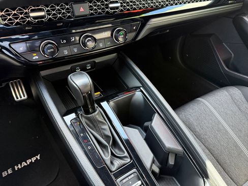 Used 2025 Honda Accord Sport image 13
