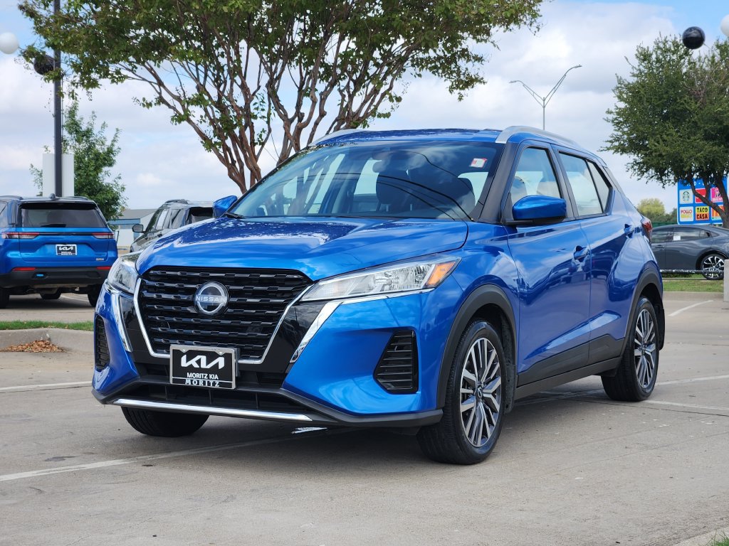 Used 2024 Nissan Kicks SV FWD image 2