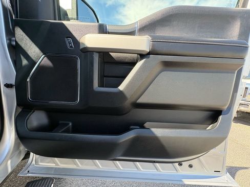 Used 2018 Ford F150 Lariat w/ Equipment Group 502A Luxury AWD/4WD image 27