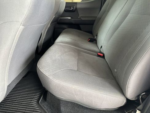 Used 2021 Toyota Tacoma SR5 image 29