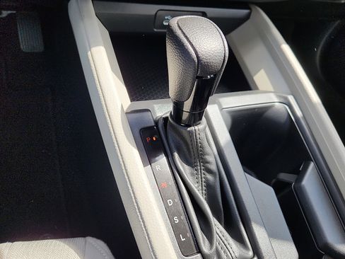 Used 2023 Honda Accord EX image 15