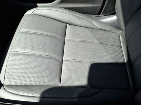 Used 2026 Land Rover Range Rover Evoque S image 24