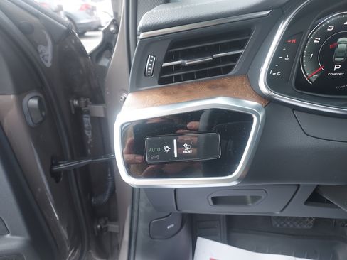 Used 2021 Audi A6 2.0T Prestige w/ Prestige Package image 27