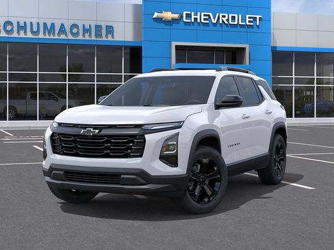 New 2026 Chevrolet Equinox LT w/ Convenience Package II AWD/4WD image 6