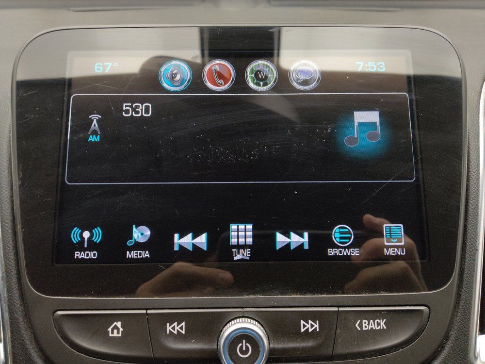 Used 2018 Chevrolet Malibu LT FWD image 25