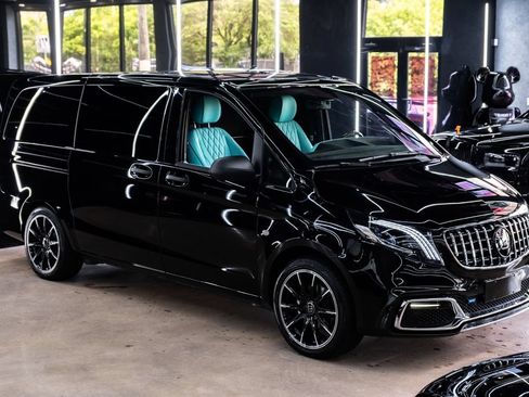 Used 2023 Mercedes-Benz Metris Passenger image 1