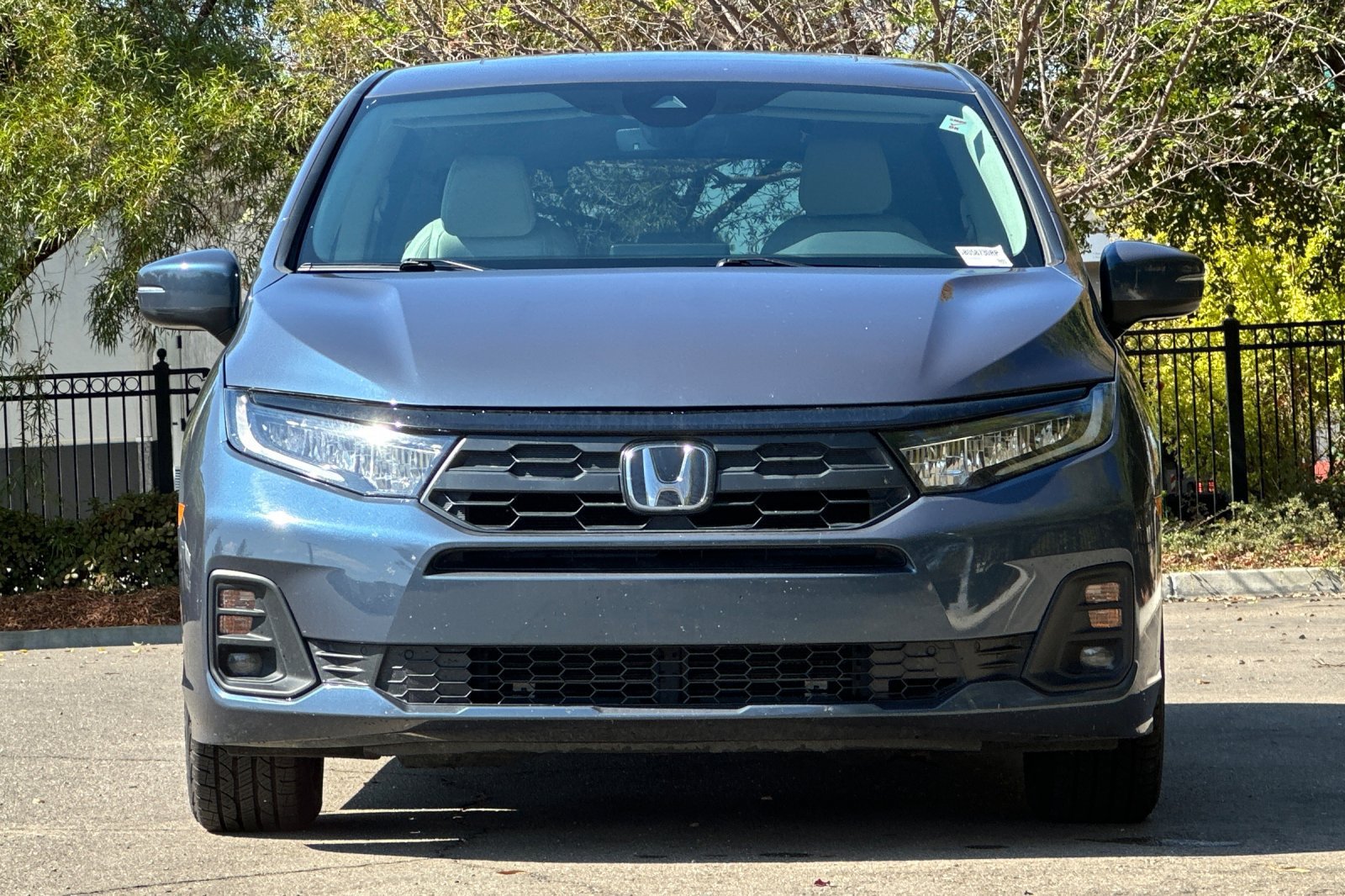 Used 2025 Honda Odyssey EX-L image 9