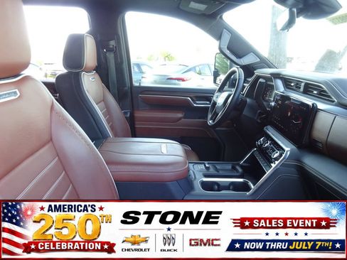 Certified 2025 GMC Sierra 2500 Denali Ultimate AWD/4WD image 18