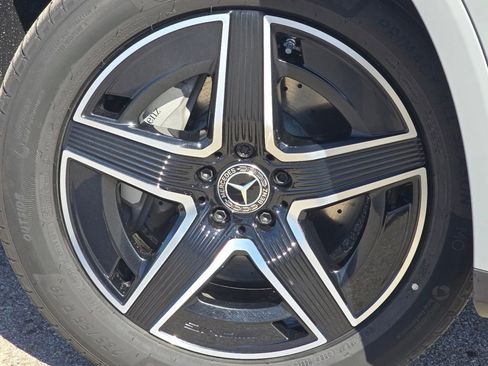 New 2026 Mercedes-Benz GLC 300 4MATIC image 11