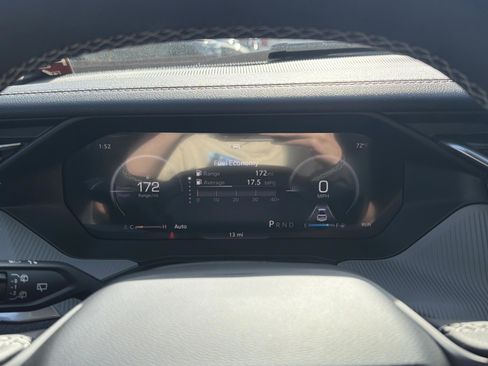 New 2026 Jeep Cherokee Laredo AWD/4WD image 13