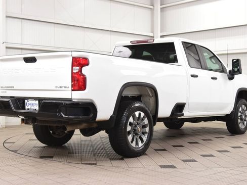 Used 2024 Chevrolet Silverado 2500 Custom w/ Custom Value Package AWD/4WD image 8