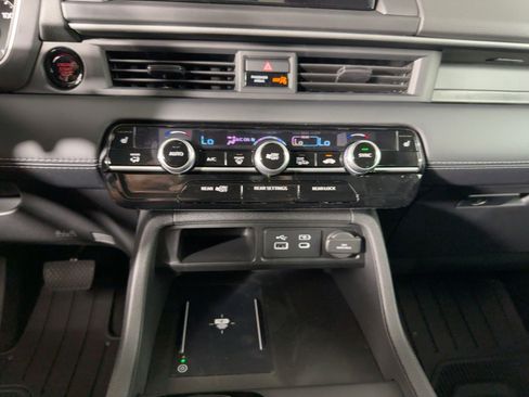 New 2025 Honda Pilot EX-L image 23