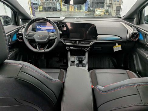 New 2026 Chevrolet Equinox EV RS image 17