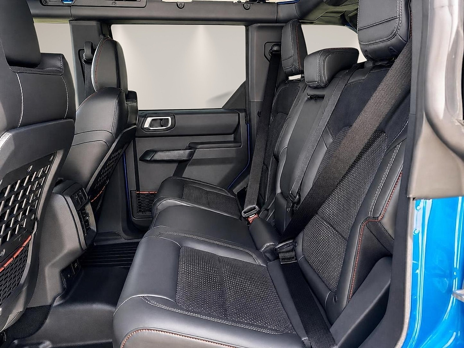 New 2026 Ford Bronco Raptor w/ Interior Carbon Fiber Pack AWD/4WD image 11