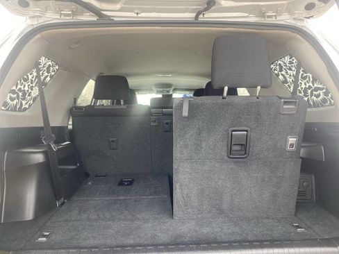 Used 2022 Toyota 4Runner SR5 image 27