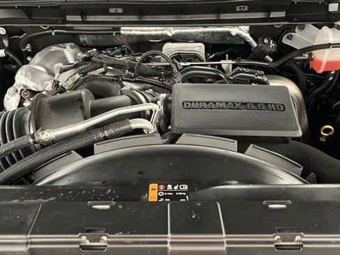 Used 2024 GMC Sierra 2500 Denali Ultimate AWD/4WD image 36