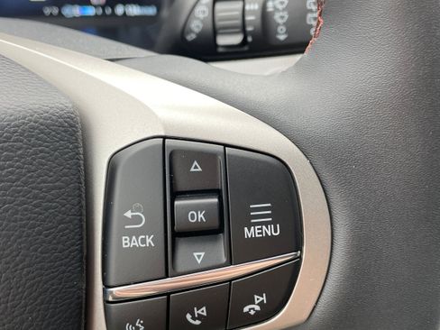 New 2026 Ford Explorer Active w/ Active Comfort Package image 14