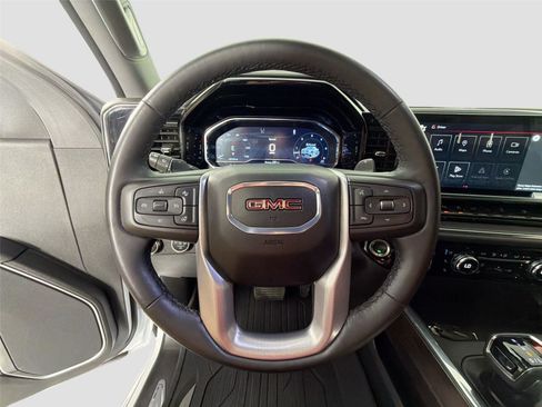 Used 2024 GMC Sierra 1500 SLT RWD image 11