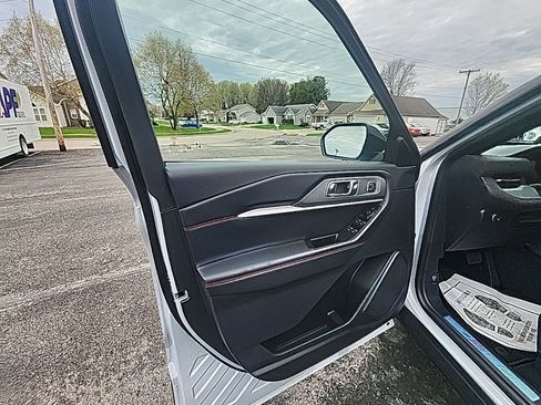 New 2026 Ford Explorer ST-Line AWD/4WD image 21