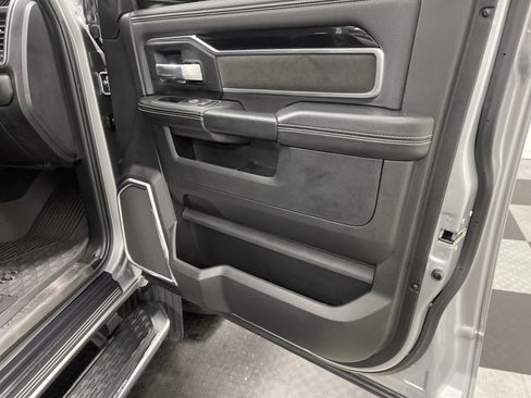 Used 2022 RAM 3500 Laramie AWD/4WD image 23