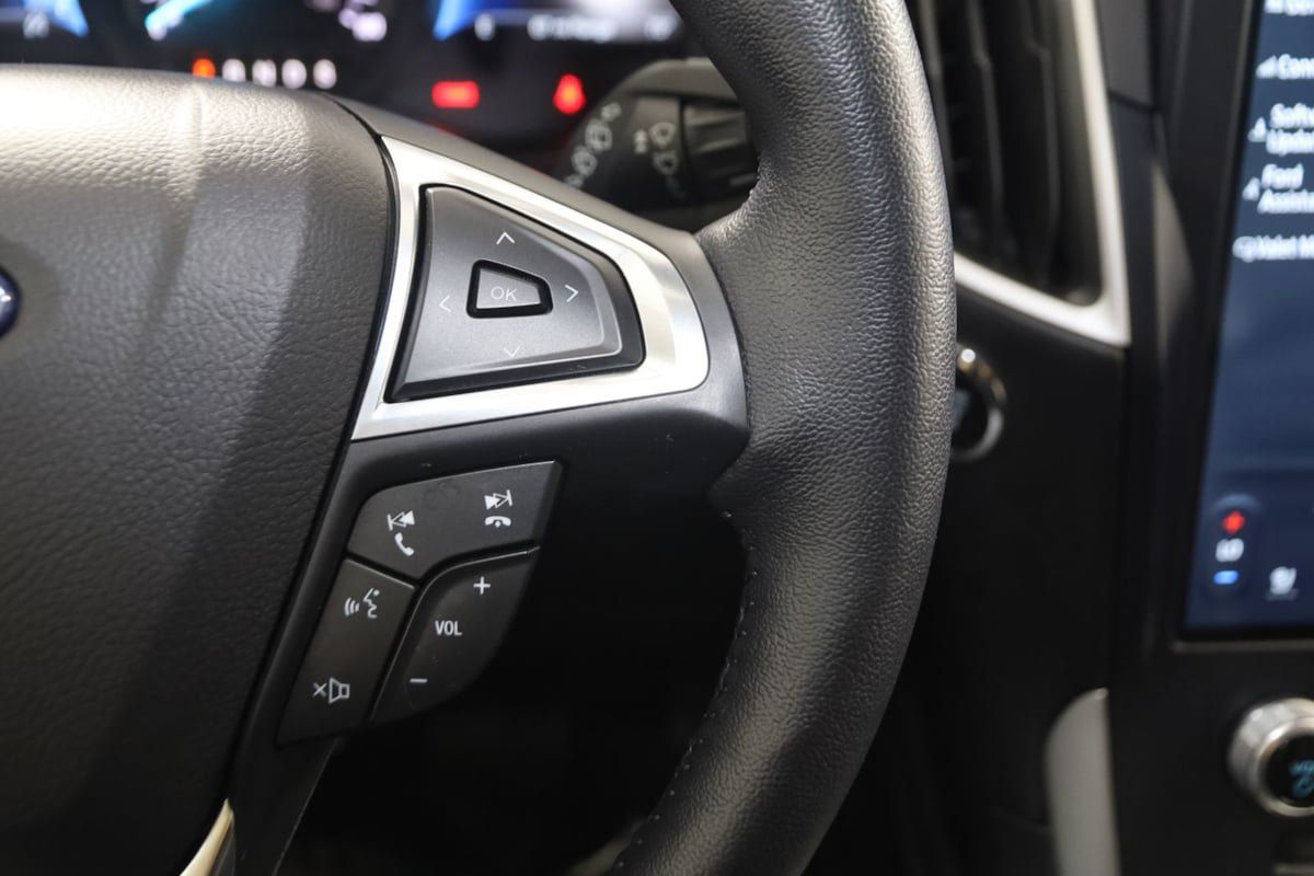 Used 2023 Ford Edge SEL w/ Convenience Package AWD/4WD image 29