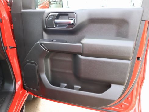 Certified 2022 Chevrolet Silverado 1500 Custom image 34