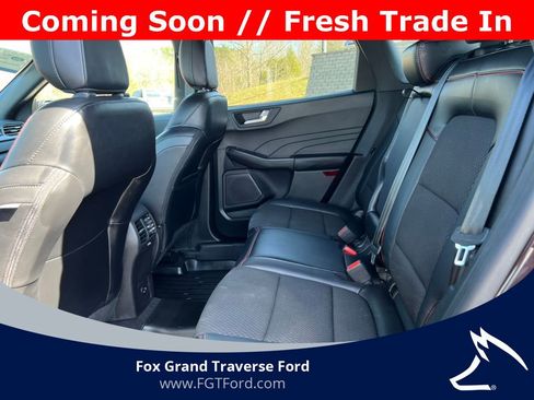Certified 2023 Ford Escape ST-Line Select w/ Tech Pack #2 AWD/4WD image 5