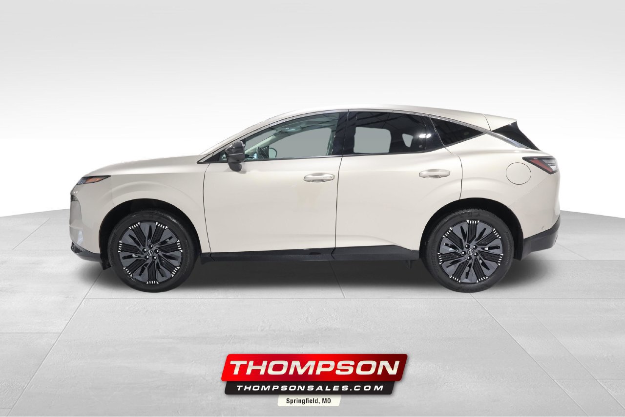 Used 2025 Nissan Murano Platinum w/ Cargo Package AWD/4WD image 1