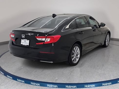 Used 2022 Honda Accord LX image 6