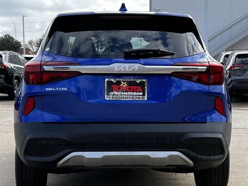 Used 2023 Kia Seltos LX image 5