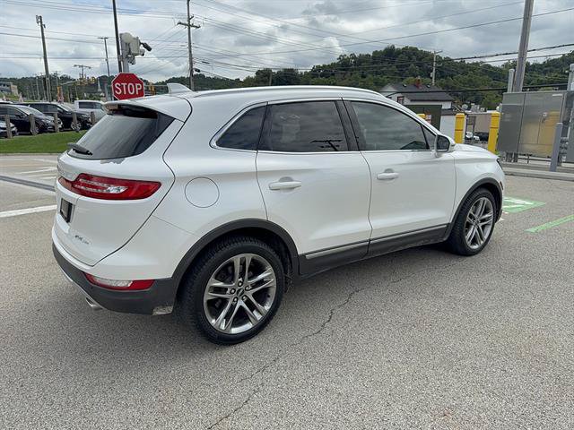 Used 2018 Lincoln MKC Reserve AWD/4WD image 3