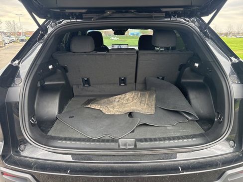 Used 2024 Honda Prologue EX image 9