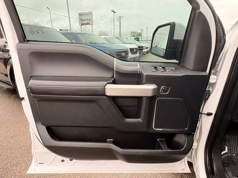 Used 2020 Ford F150 Lariat w/ Equipment Group 502A Luxury image 14