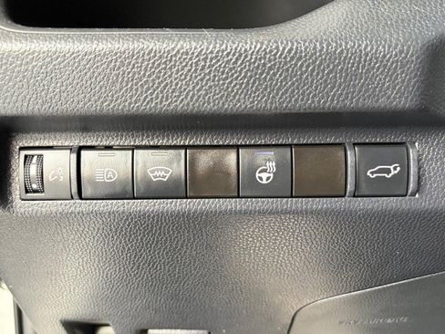 Used 2023 Toyota RAV4 XLE w/ Convenience Package AWD/4WD image 25