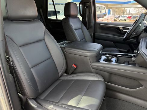 Certified 2025 Chevrolet Tahoe LT image 20