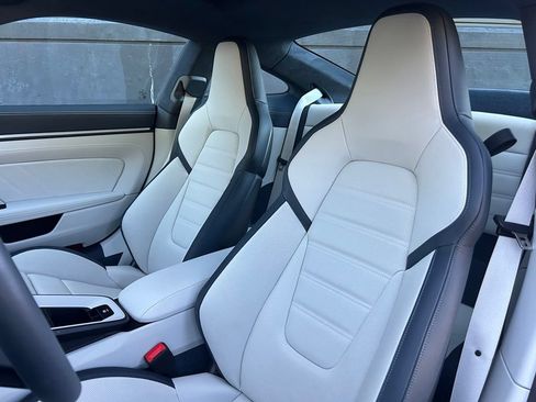 Certified 2026 Porsche 911 Carrera GTS RWD image 5