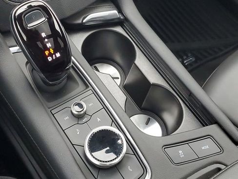 Certified 2024 Cadillac XT5 Sportv image 22