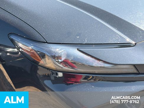 Used 2025 Toyota Camry LE FWD image 11