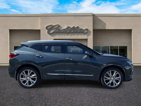 Used 2020 Chevrolet Blazer Premier w/ Driver Confidence II Package FWD image 2