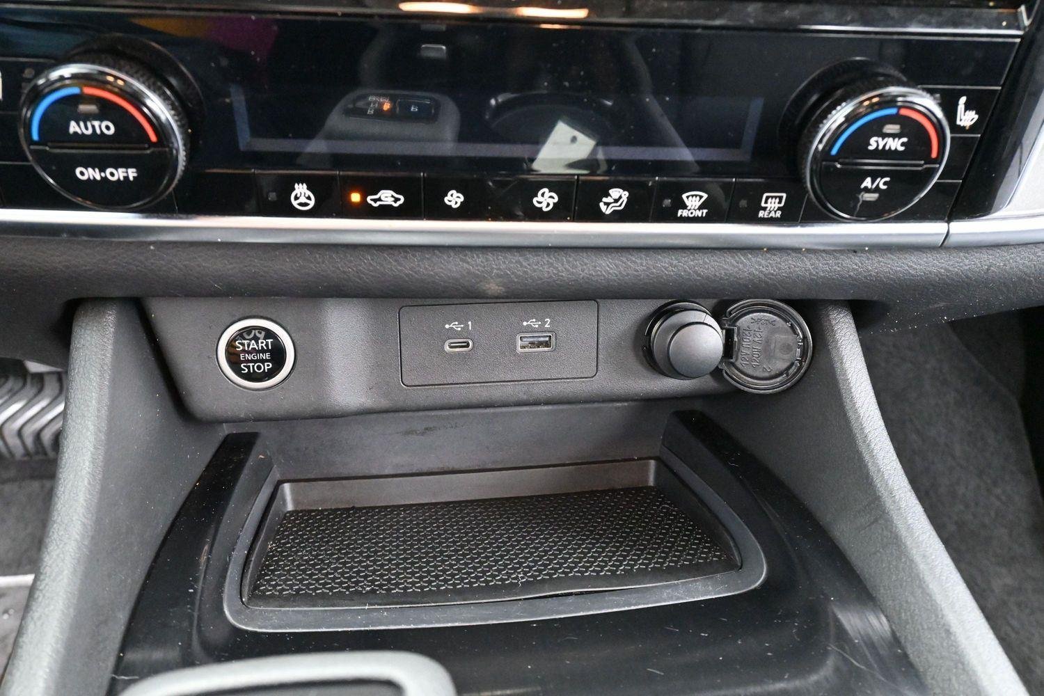 Used 2021 Nissan Rogue SV w/ Premium Package FWD image 23
