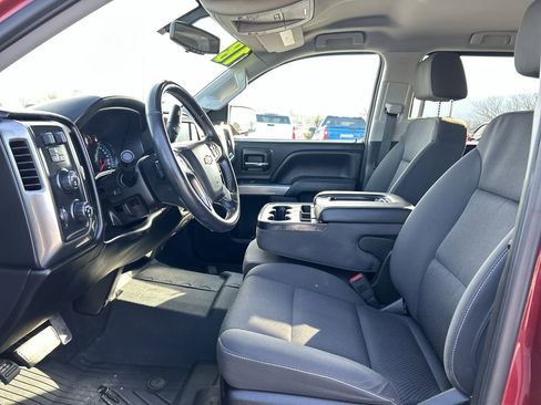 Used 2018 Chevrolet Silverado 1500 LT w/ All Star Edition image 22